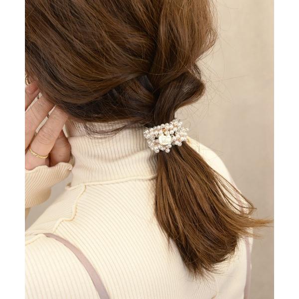 ヘアゴム メタルモチーフ付き　ボリュームパールヘアゴム