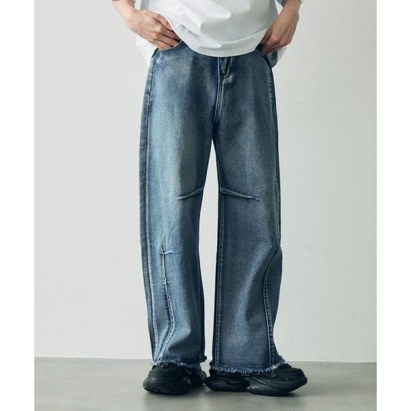 ジーンズ Wide curve denim pants with fringe hem / 裾フリン...