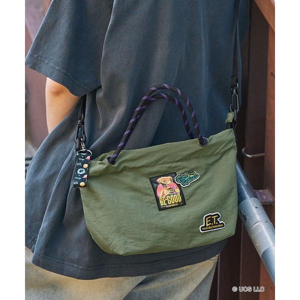 ショルダーバッグ バッグ 「UNIVERSAL×たいさやのパークガイド」グラフィックデザイン ドロス...