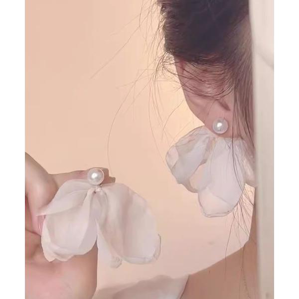 ピアス シフォンフラワーピアス レディース