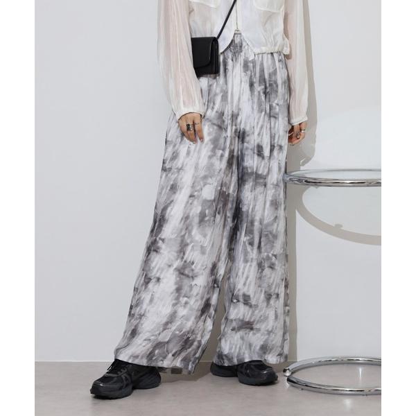 パンツ ニュアンス柄プリント ダブルタックパンツ レディース