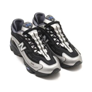 New Balance 1000 シルバー/ブラック The New Balance 1000 Black Metallic Silver Releases in 2025