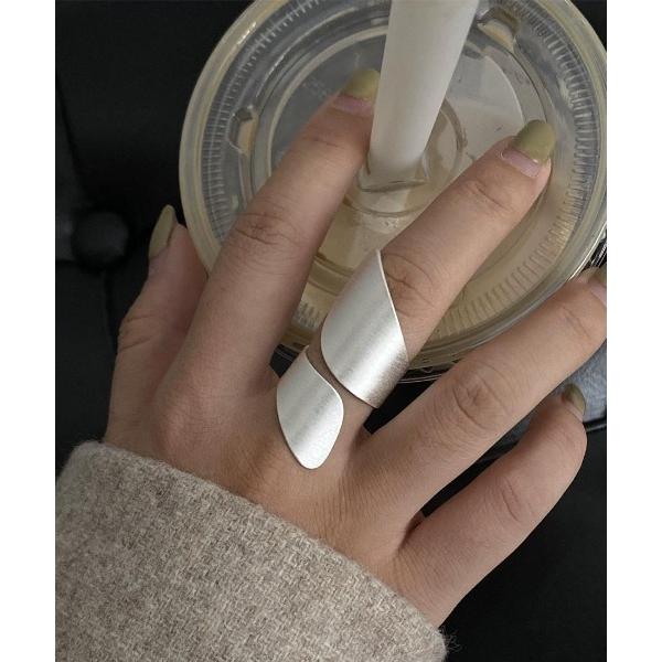 指輪 リング 特別感を添えてくれる曲線リング レディース