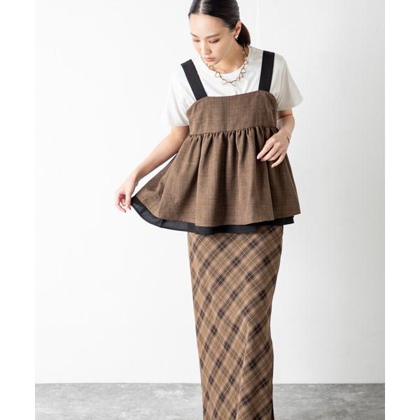 キャミソール 立体感たっぷりシルエットで魅せる、異素材ストラップと配色ディテールが光る、大人の“レイ...