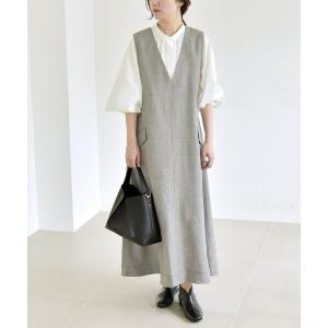 ワンピース quaranciel:「洗濯機可能」ウーステッド ステッチワーク ポケット フレア Vネック ワンピース