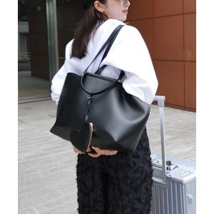 トートバッグ ハート型チャーム付き A4サイズ対応トートバッグ レディース