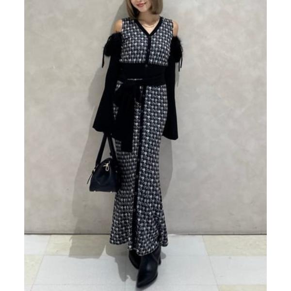 ワンピース many wayフェイクファージャガードニットワンピース 秋服