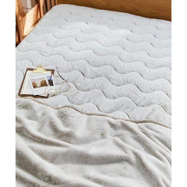 ベッド 寝具 まるで猫！のようなモフモフ敷きパッド 吸湿発熱わた入り｜ダブル「猫Feel」