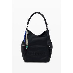 デイバック リュック 3Dロゴ フェイクレザーリュックサック ショルダー ブラック レディース