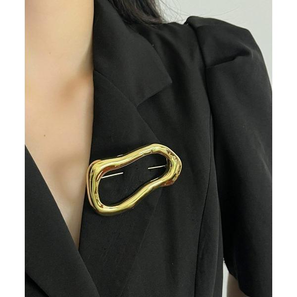 ブローチ 大人かわいいメタルフレームブローチ レディース