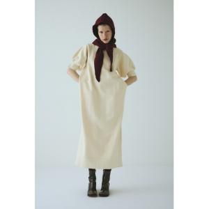 ワンピース Balloon sleeve cut dress　　バルーンスリーブカットドレス