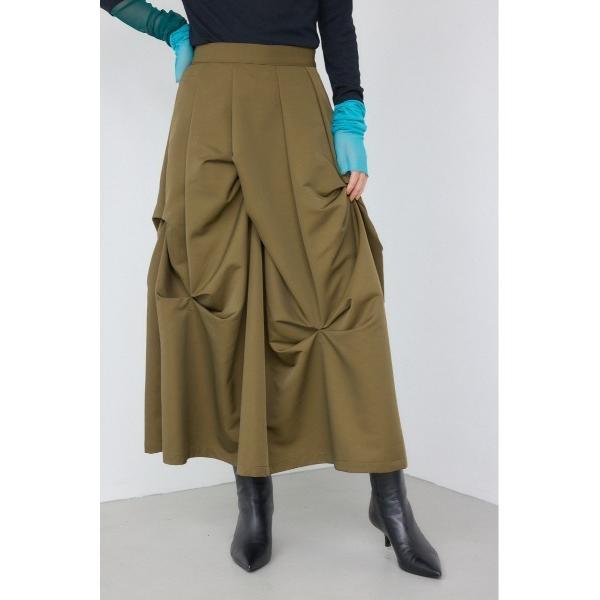 スカート 「PLUS」ランダムタックフレアスカート