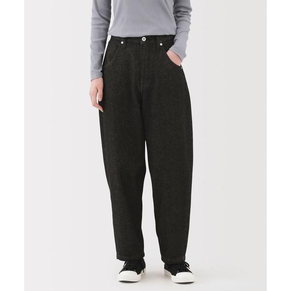 ジーンズ デニム デニムパンツ 婦人　木の実から作ったカポック混　デニムバレルパンツ　黒 レディース