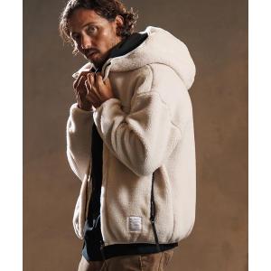 FRED PERRY（フレッドペリー） ダウンベスト ベスト FRED PERRY