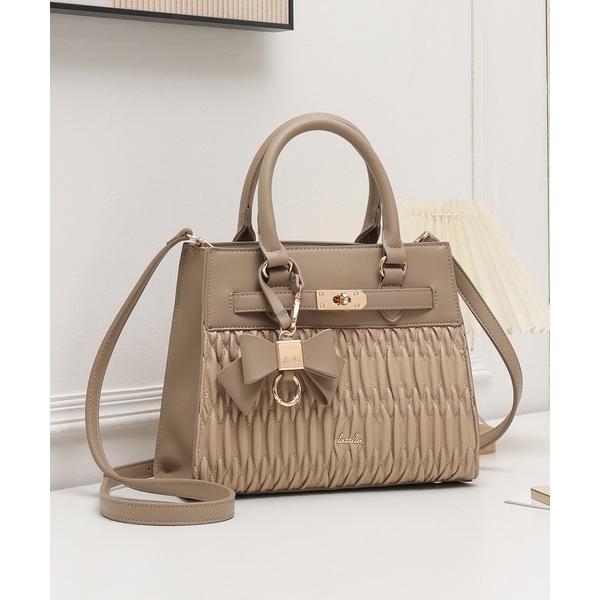 ショルダーバッグ バッグ 「dazzlin/ダズリン」リボンキーチャーム付 ギャザーシャーリング　ハ...