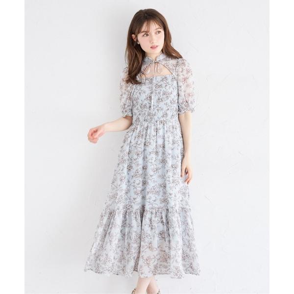 ワンピース リボン付きオープンデコルテシャーリングフラワートワルドジュイプリントワンピース