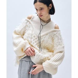 ニット セーター カットアウトループ編みケーブルニット レディース