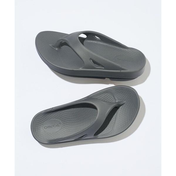 「FREAK'S STORE」 「OOFOS」フラットサンダル 7 グレー レディース