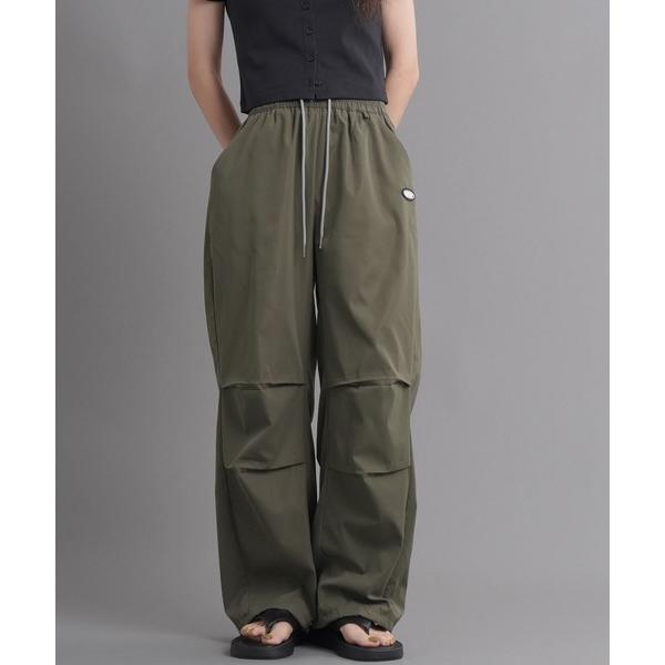 カーゴパンツ チェリーチャーム＆リボンチャーム付バレルレッグパンツ レディース