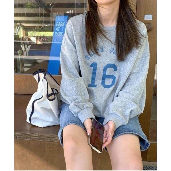 トレーナー スウェット 数字ロゴのゆったりトレーナー レディース