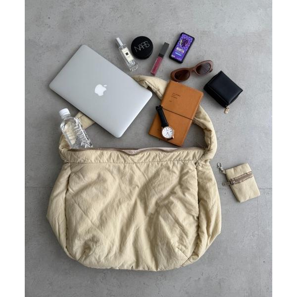 ショルダーバッグ バッグ 「A4収納」大容量 ミニポーチ付きナイロンショルダーバッグ レディース