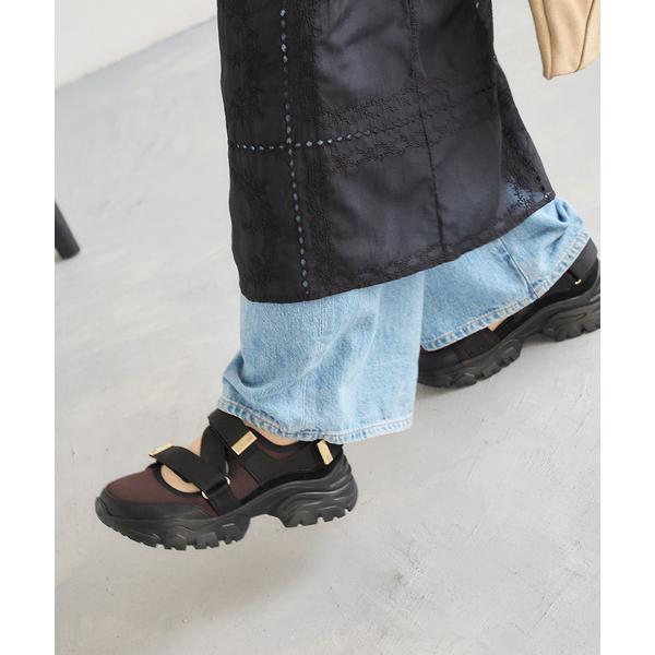 「LE TALON」 フラットサンダル MEDIUM ブラック レディース