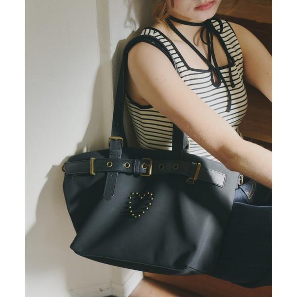 トートバッグ heart × belt suede shoulder bag / ハートベルトスエー...