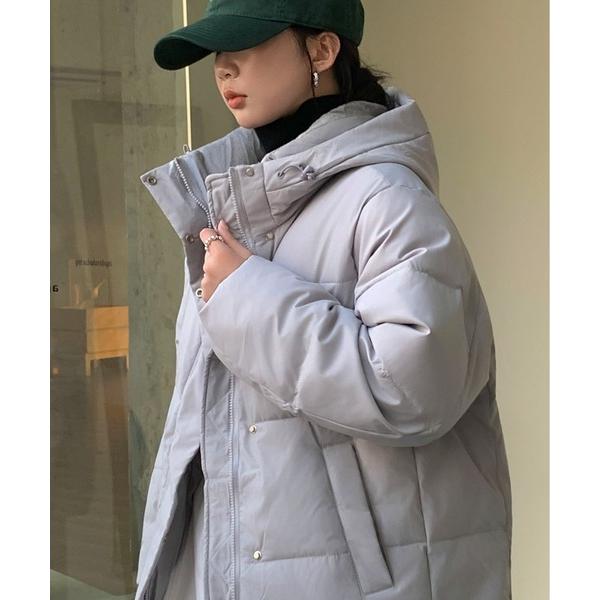 ダウンコート ダウンジャケット 「25年秋冬新作」ボリュームフード中綿パテッドブルゾン　スタンドカラ...