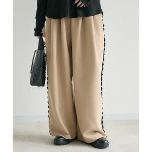 パンツ TRANOI. サイドプリーツワイドパンツ レディース