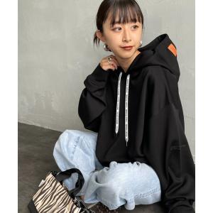 パーカー 「UNIVERSAL OVERALL/ユニバーサルオーバーオール」 別注 ワンポイントロゴ刺繍 ポンチ スウェットパーカー レディース メン