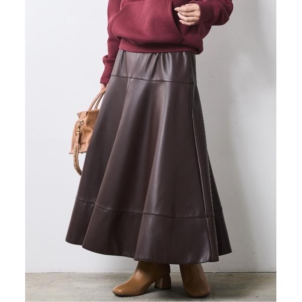 スカート フェイクレザーフレアスカート「大きいサイズ有」シックスタイル