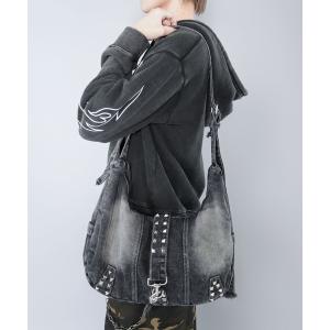 ショルダーバッグ 大容量クラッシュデニムショルダーバッグ/スタッズデザイン/2WAY対応（ショルダー・ハンド） メンズ レディース