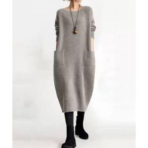 ワンピース クルーネックポケット付ニットワンピース