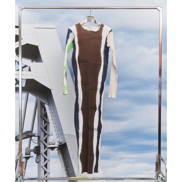 ワンピース GRAPHIC DRESS