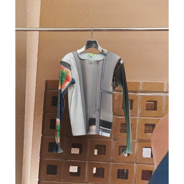 tシャツ GRAPHIC TOP レディース