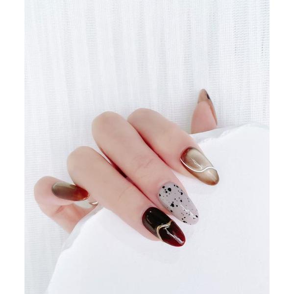 ネイルチップ ネイルシール 「not a nail」水光マグネット秋冬デザインハンドメイドデザインネ...