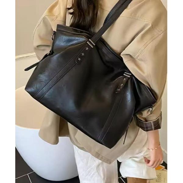 ショルダーバッグ バッグ 「 SORUTT / ソルト 」 スタースタッズ付き フェイクレザー トー...