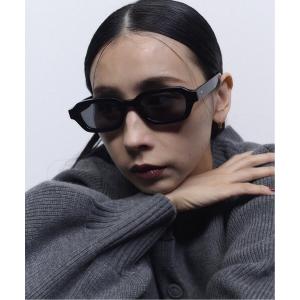 サングラス 「黒石奈央子さん コラボ」 Zoff｜Naoko Kuroishi ウェリントン型 サングラス｜横長 黒縁 クリアフレーム カラーレンズ