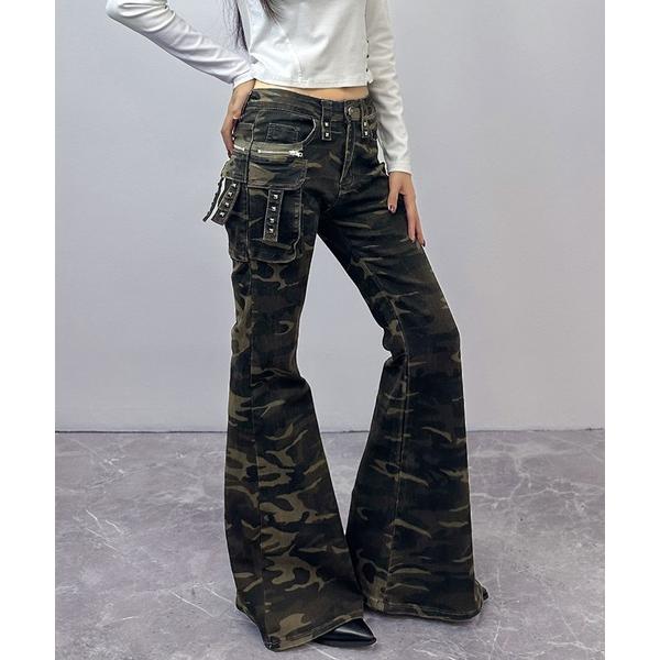 ジーンズ デニム デニムパンツ サイドポケット/スタッズデザインカモフラージュストレッチフレアデニム...