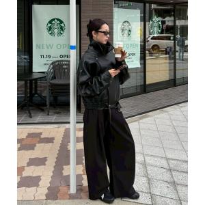 スラックス 「Chikashitsu +」over tuck slacks / 「チカシツプラス」オーバータックスラックス メンズ レディース