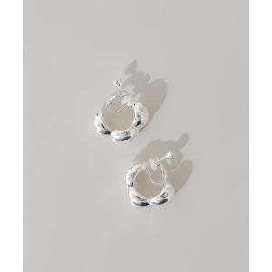 イヤリング メタルデザインボリュームイヤリング レディースの買取情報