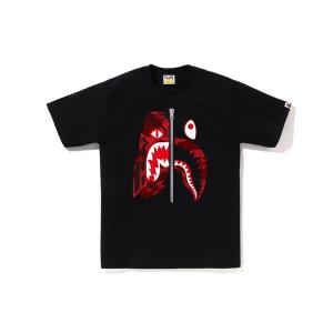 A BATHING APE（アベイシングエイプ） tシャツ APE CROSSBONE COLLEGE