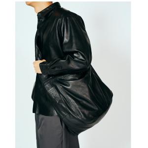 ショルダーバッグ BUKHT ブフト / LEATHER NEWS PAPER BAG LARGE メンズ レディース