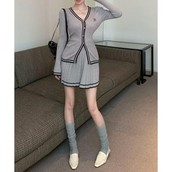 セットアップ ニットスーツ　ジャケット風カーデ＆プリーツスカート　セットアップ レディース