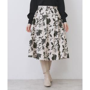 フラワータックフレアスカート