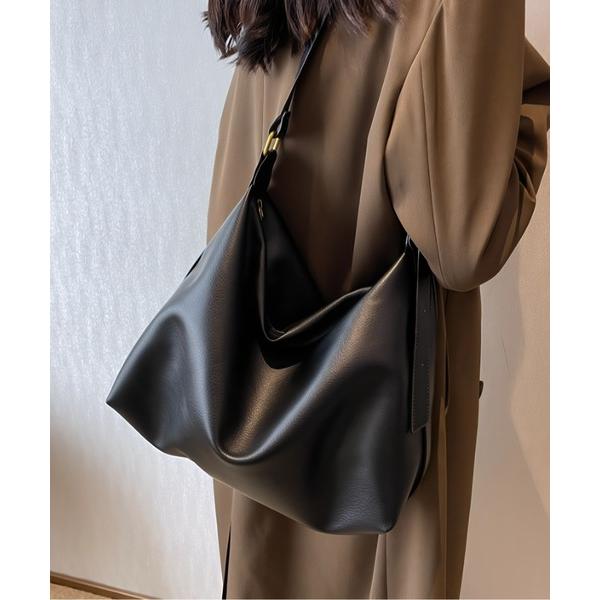 ショルダーバッグ バッグ フェイクレザー大容量ショルダーバッグ/通勤通学/A4サイズ対応 レディース