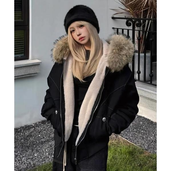 ブルゾン アウター ボリュームフェイクファーフードブルゾン/防寒裏ボアジャケット レディース