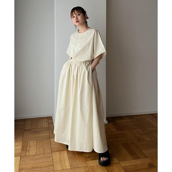 「KBF」 セットアップ ONE アイボリー レディース