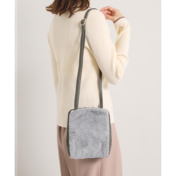 ショルダーバッグ バッグ 三層フェイクファーミニショルダー レディース