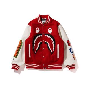 A BATHING APE（アベイシングエイプ） スタジャン A BATHING APE